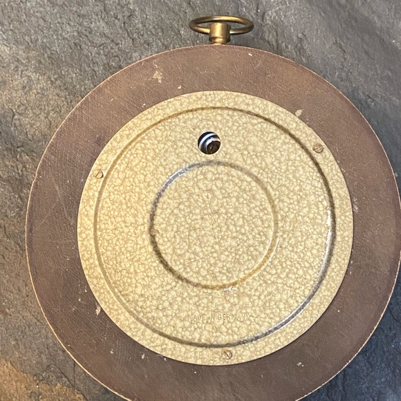 Vintage Wood and brass Barometer - Picture 4 of 4